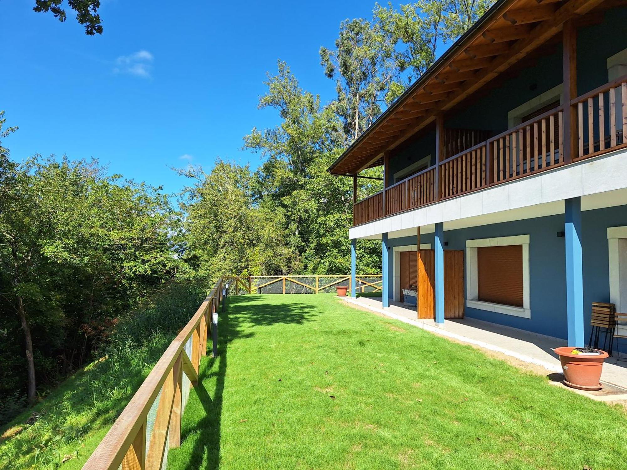 Apartamentos Montes Vindios Кангас-де-Онис Экстерьер фото